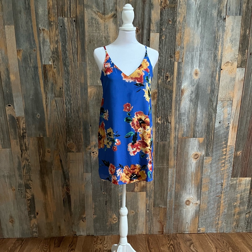 Lulus blue floral printed dress
